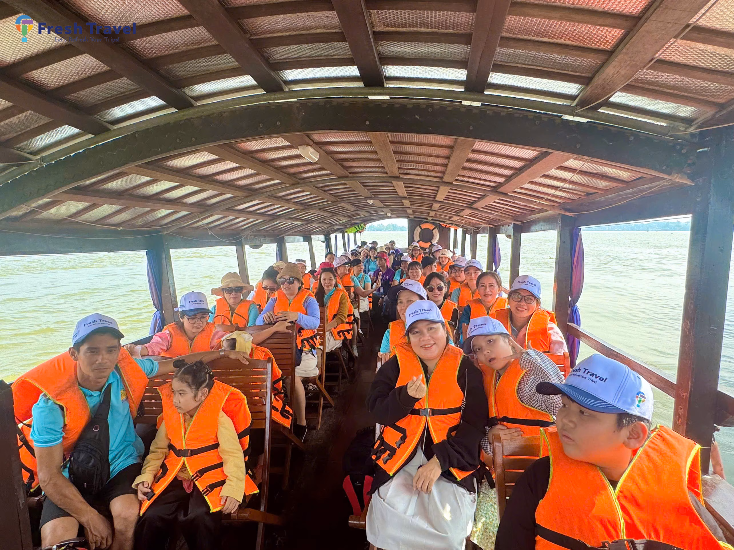 Tour khám phá miền Tây sông nước 07/12/2024