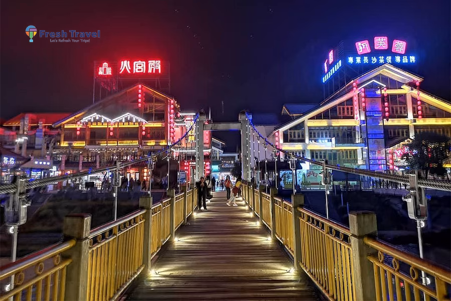 Tour Trung Quốc Trương Gia Giới - Phượng Hoàng Cổ Trấn