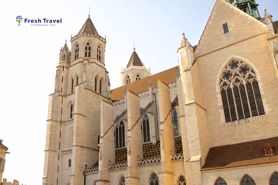 Tour KHÁM PHÁ CHÂU ÂU | Pháp - Bỉ - Hà Lan - Luxembourg - Thụy Sĩ - Đức